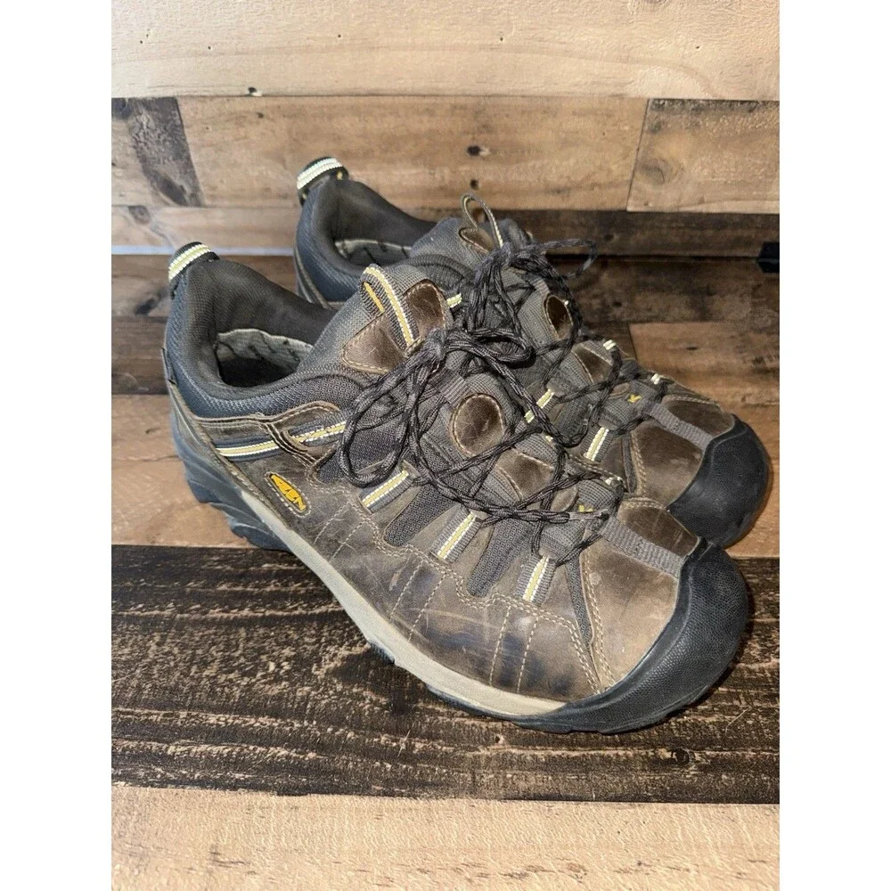Keen Men’s Size 15 Low Top Hiking Shoes Boots Waterproof Leather